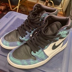 Jordan 1 Womens tie-dye!!